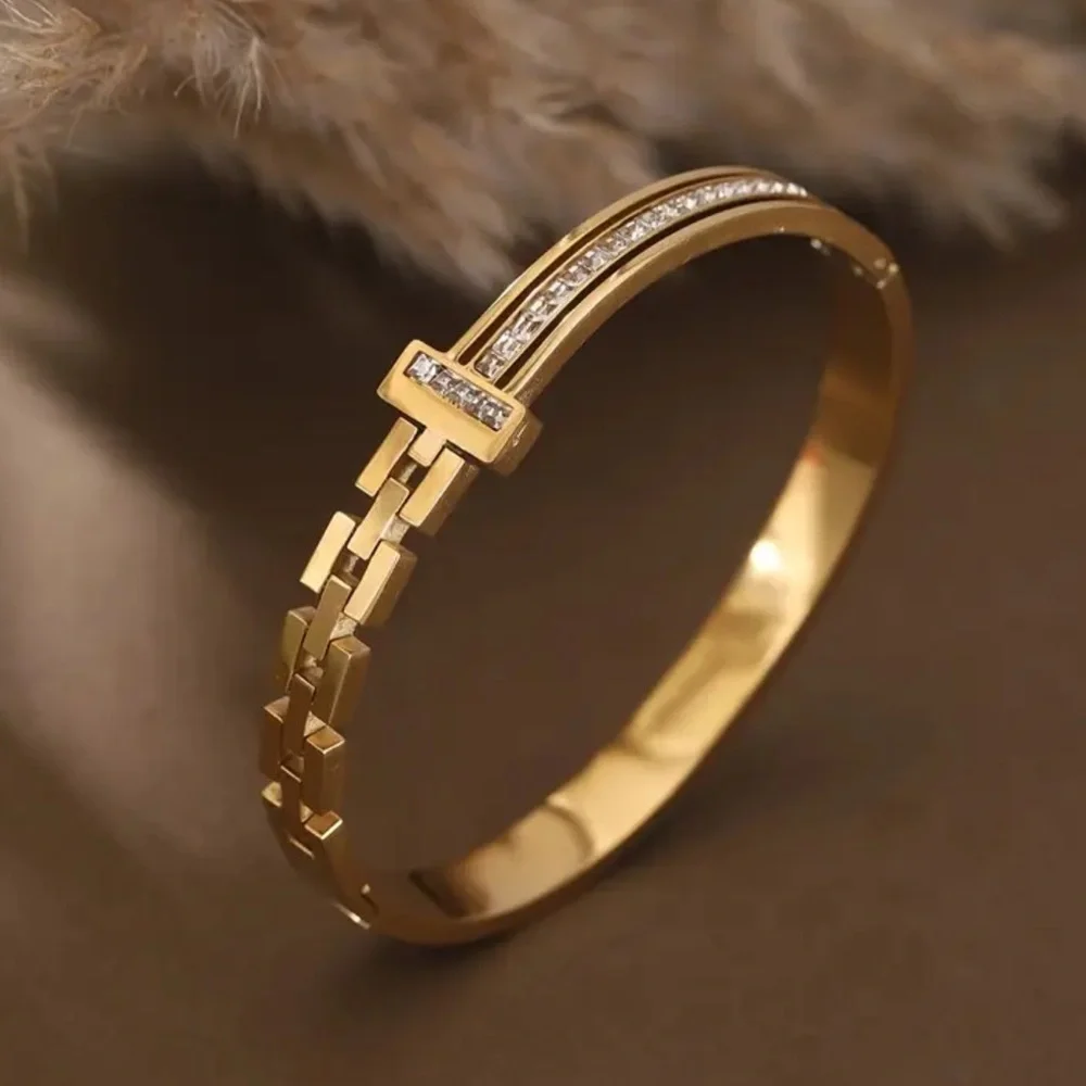 👠 Gold Link Cz Diamond Bangle Bracelet